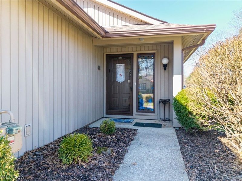 10806 Meadow Trail, Strongsville, OH 44149 Photo 2