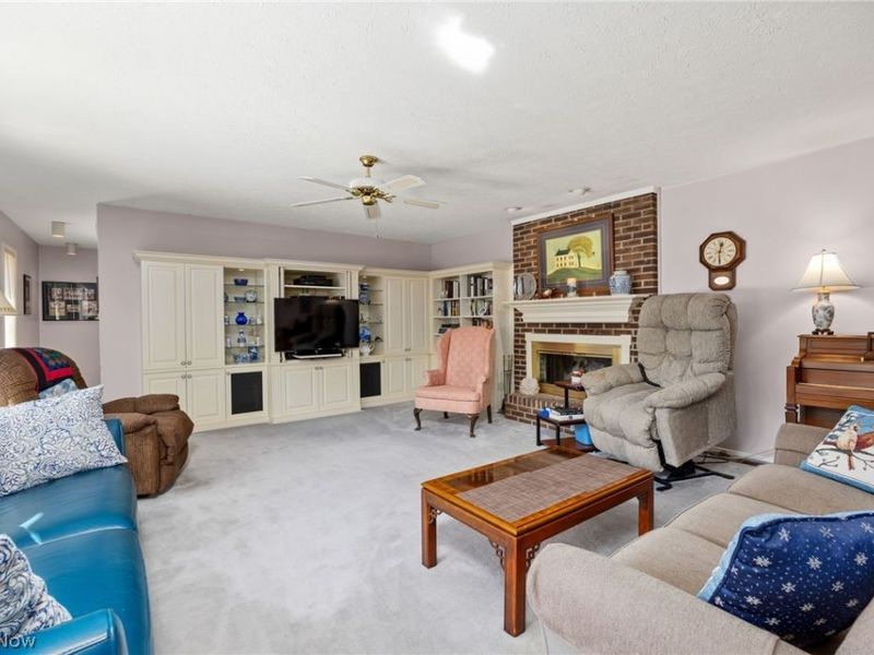 10806 Meadow Trail, Strongsville, OH 44149 Photo 3