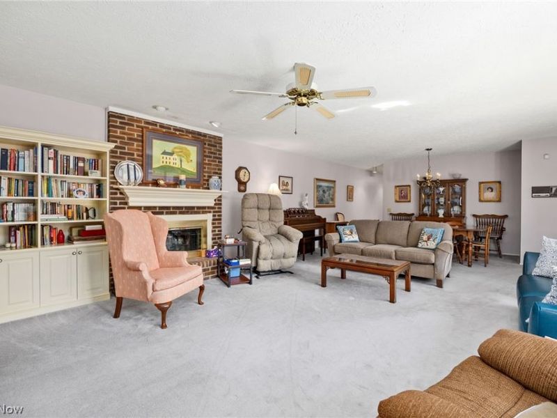 10806 Meadow Trail, Strongsville, OH 44149 Photo 4