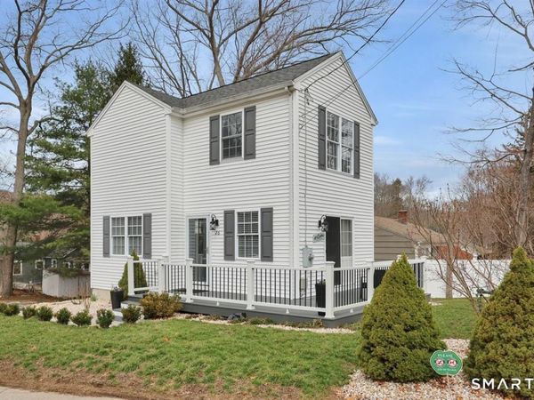 26 Lake, East Hampton, CT 06424