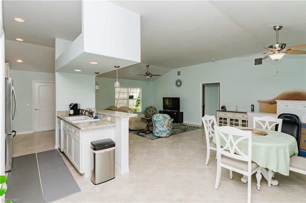 11693 Oakland Dr, Bokeelia, FL 33922 Photo