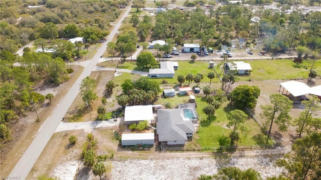 4110 E 23rd St, Alva, FL 33920 Photo