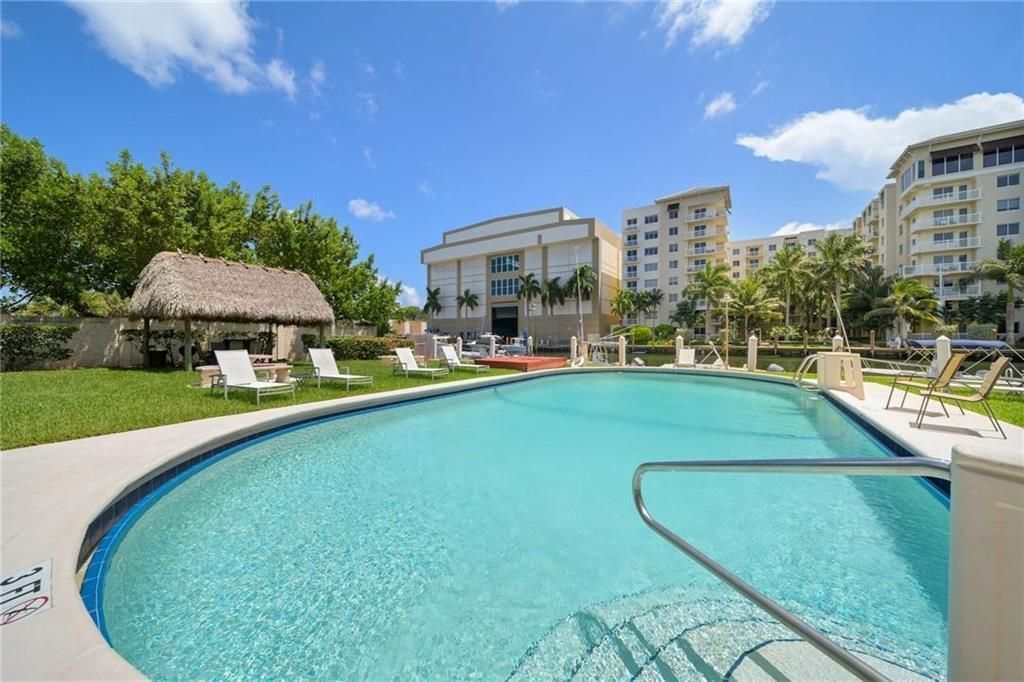 1700 SE 15th Street, Unit 310, Fort Lauderdale, FL 33316 Photo