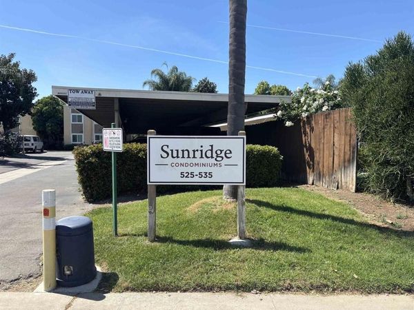1037 E. Washington Avenue, Unit 2, Escondido, CA 92025
