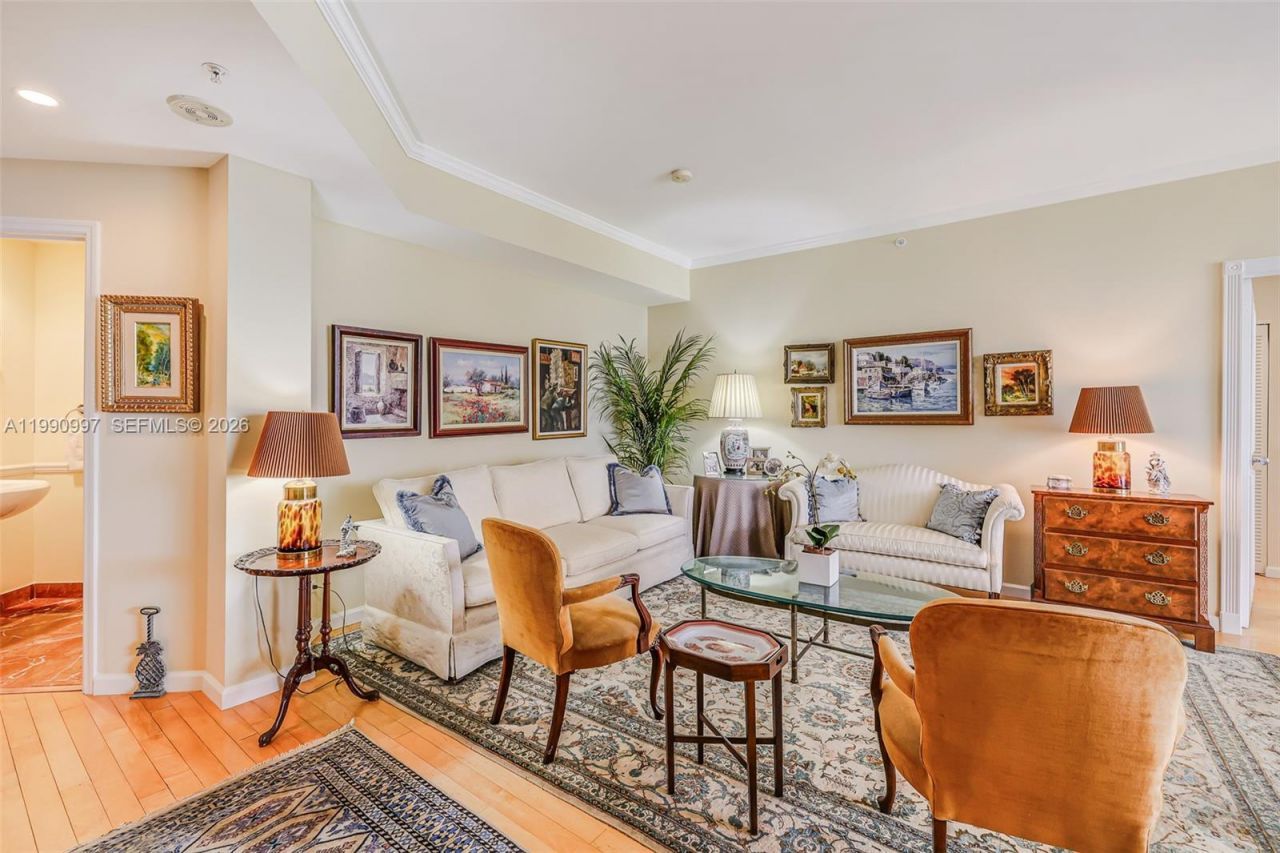 888 Brickell Key Dr , Unit 807, Miami, FL 33131 Photo