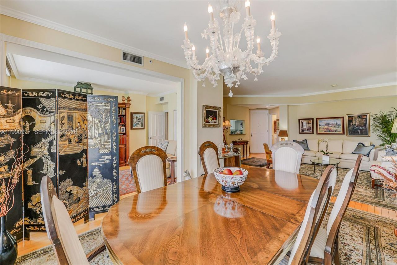 888 Brickell Key Dr , Unit 807, Miami, FL 33131 Photo