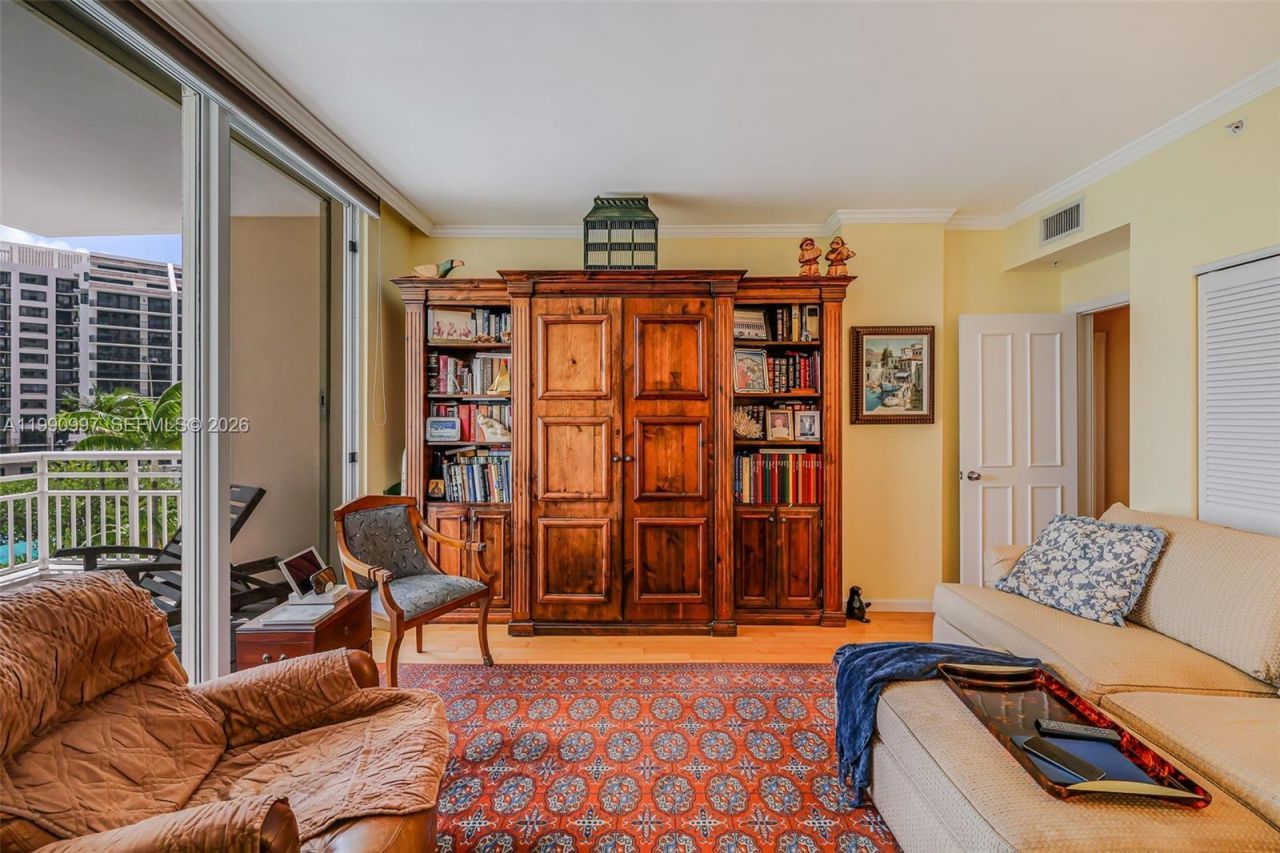 888 Brickell Key Dr , Unit 807, Miami, FL 33131 Photo