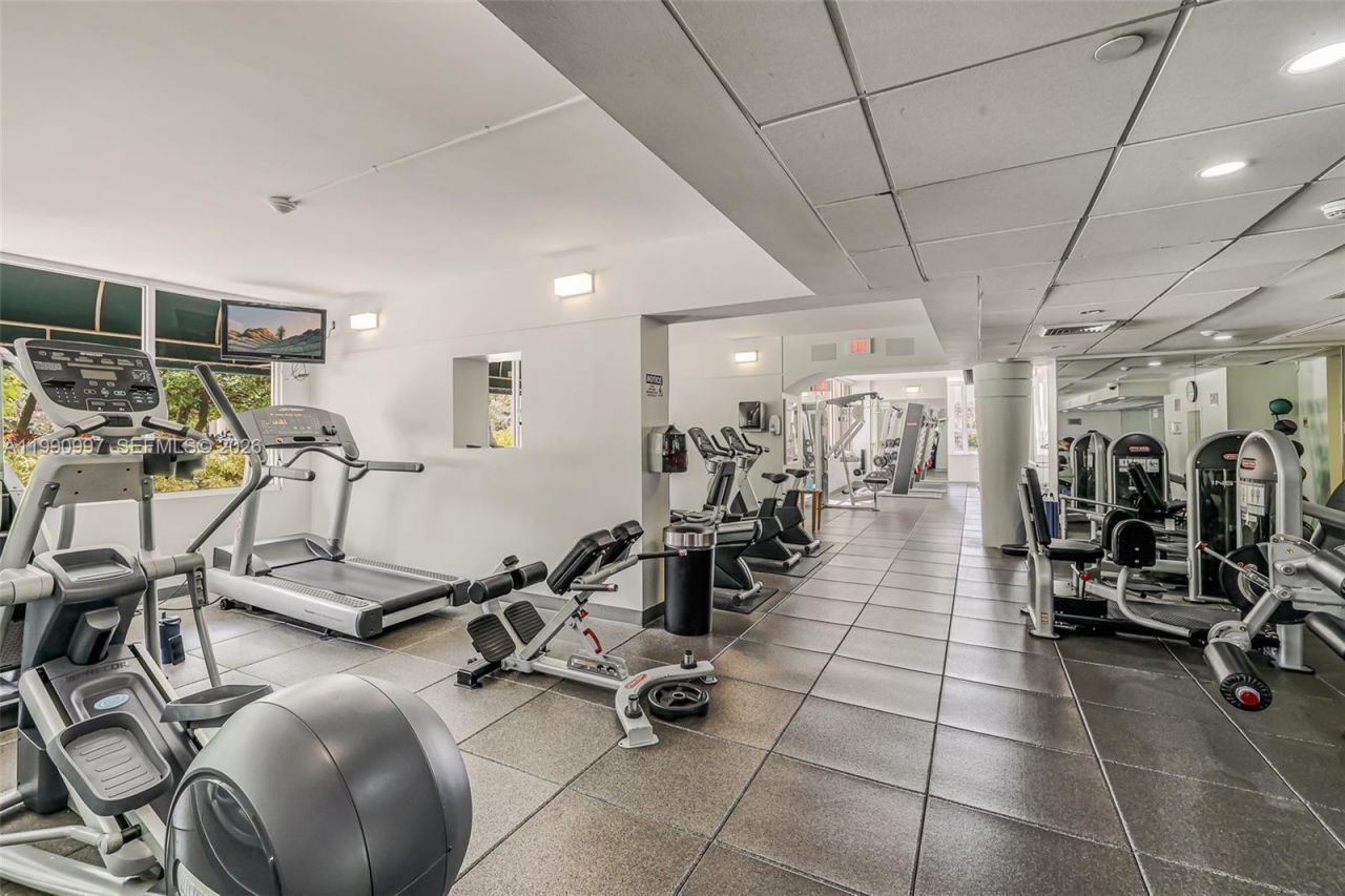 888 Brickell Key Dr , Unit 807, Miami, FL 33131 Photo