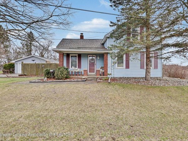 339 Dexter Road, Eaton Rapids, MI 48827