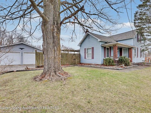 339 Dexter Road, Eaton Rapids, MI 48827