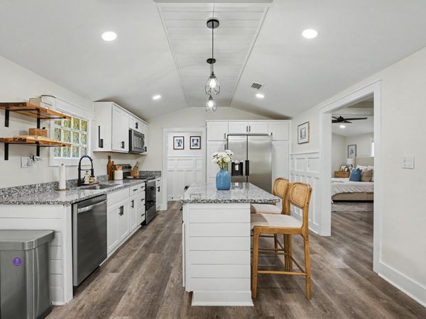 196 Mc Arthur Street, Crestview, FL 32539