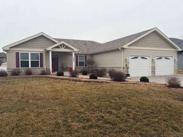 1840 Yorktown Drive , Bourbonnais, IL 60914