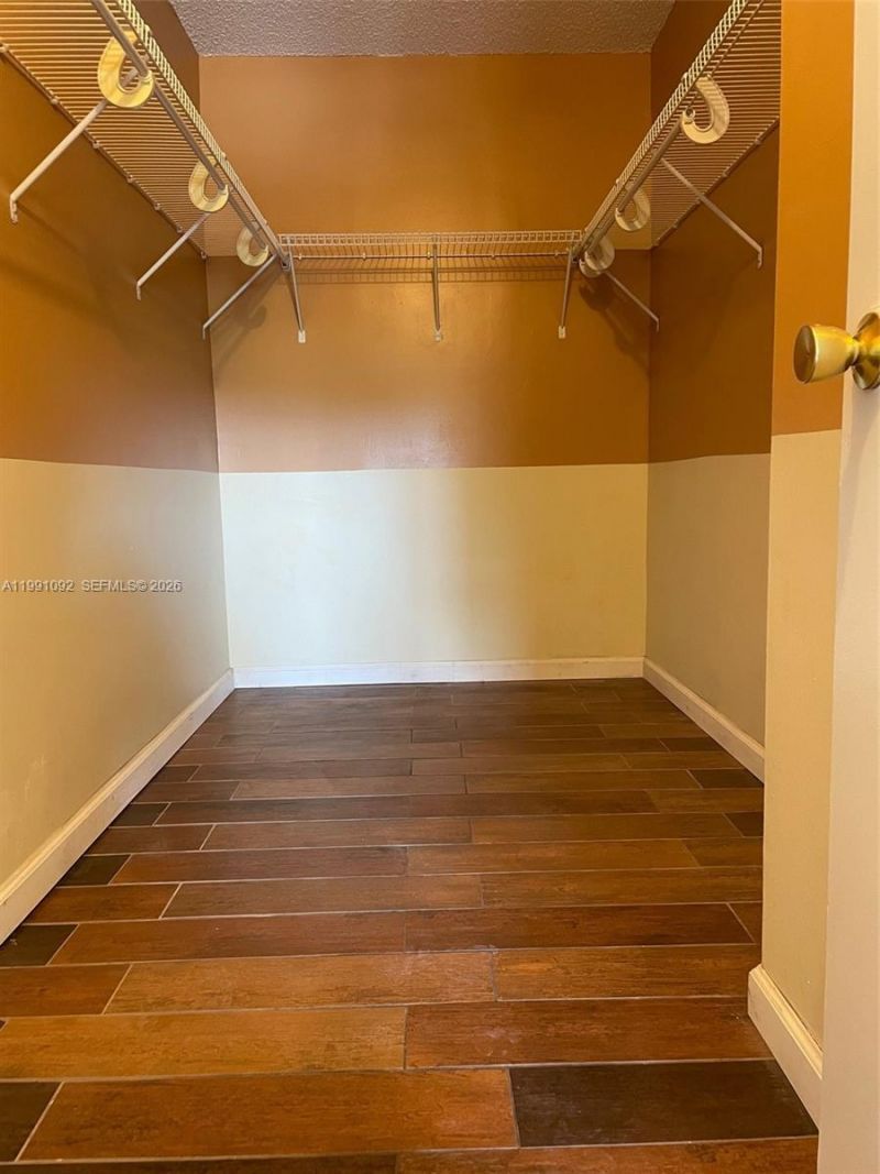 3650 N 56th Ave, Unit 519, Hollywood, FL 33021 Photo