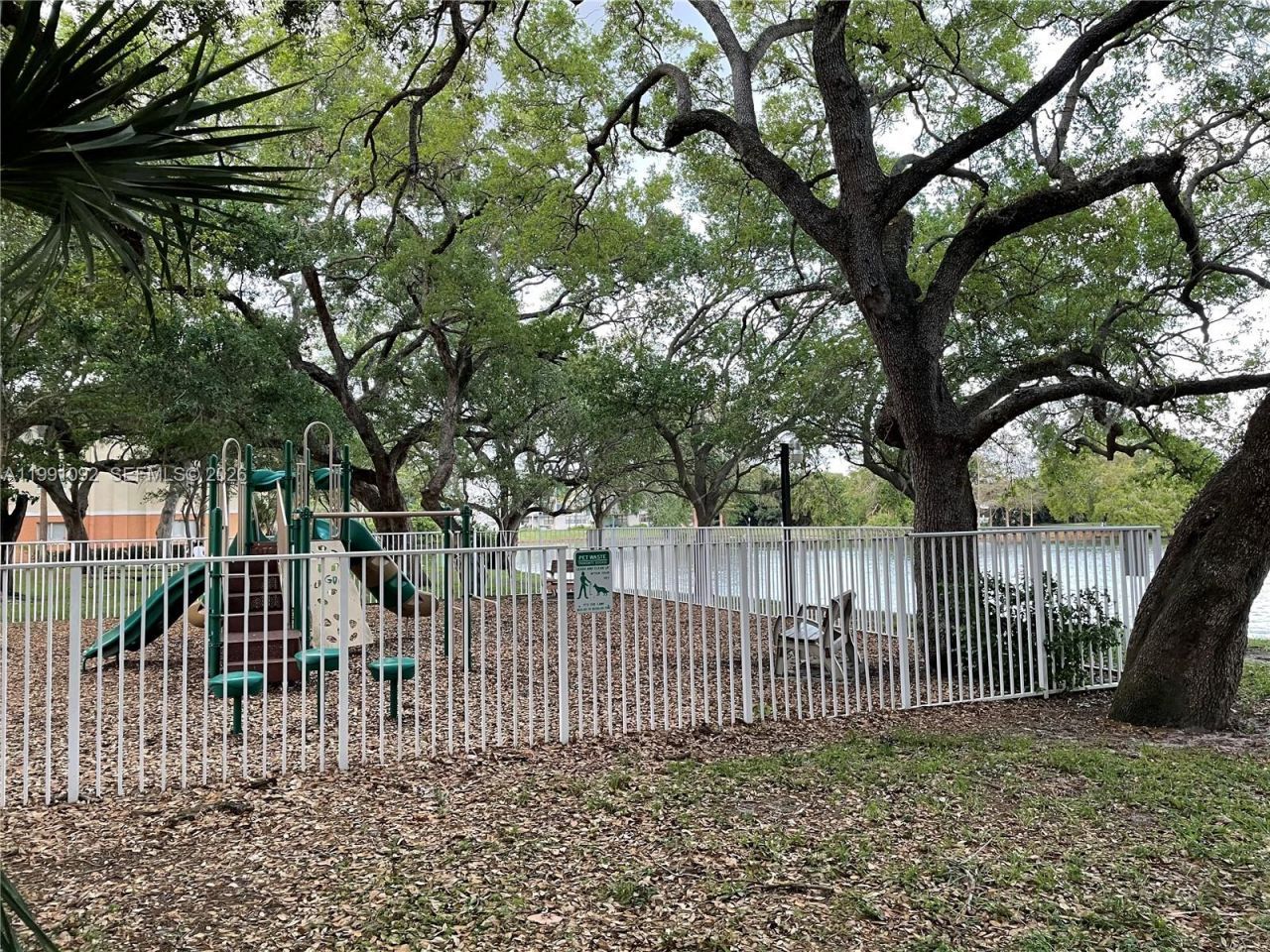 3650 N 56th Ave, Unit 519, Hollywood, FL 33021 Photo