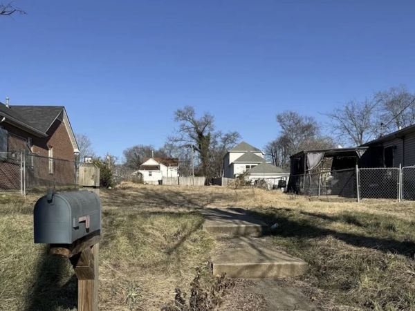 1630 12th Ave N, Nashville, TN 37208