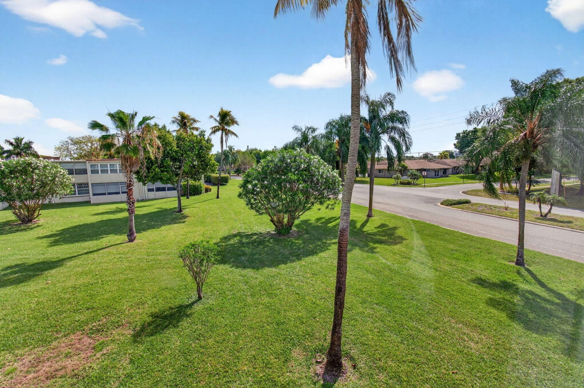 9 Willowbrook Lane, Unit 208, Delray Beach, FL 33446 Photo