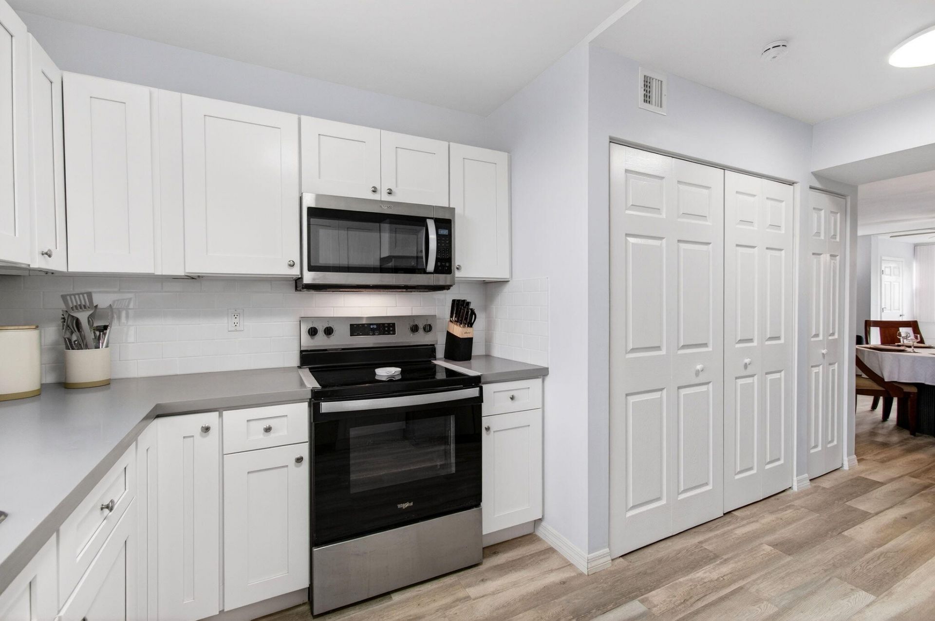 9 Willowbrook Lane, Unit 208, Delray Beach, FL 33446 Photo