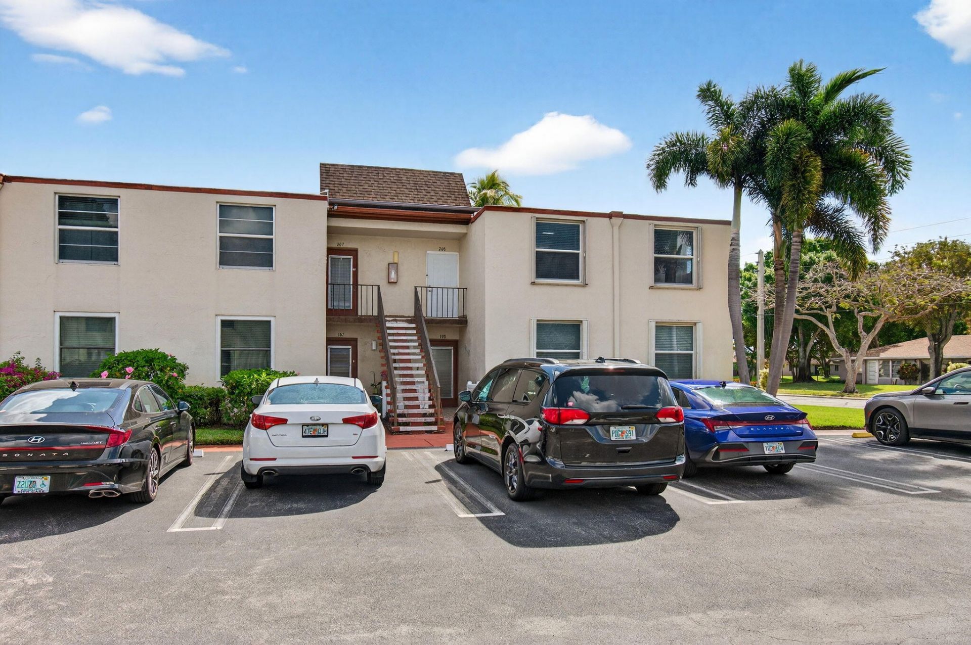 9 Willowbrook Lane, Unit 208, Delray Beach, FL 33446 Photo