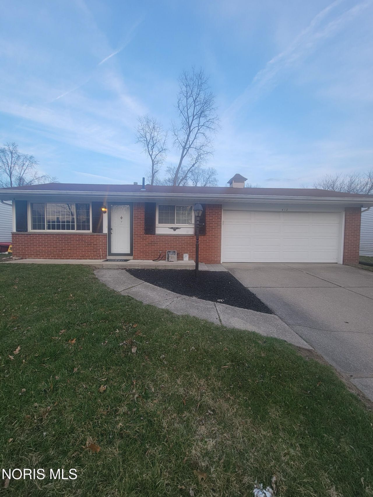 413 S Harefoote Street, Holland, OH 43528 Main Photo