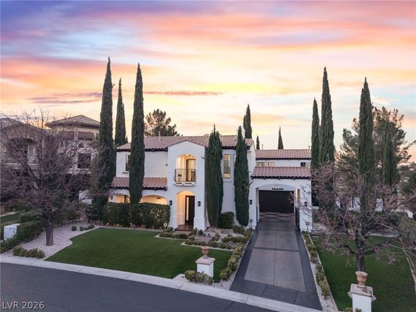 9736 Verlaine Court, Las Vegas, NV 89145