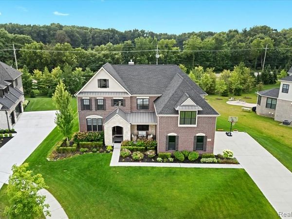 47695 Wales Court, Northville, MI 48167