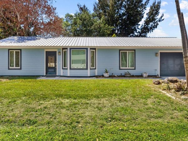 2010 SW Burlington Street, Port St. Lucie, FL 34984