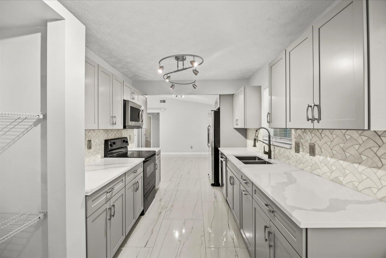 2010 SW Burlington Street, Port Saint Lucie, FL 34984 Photo