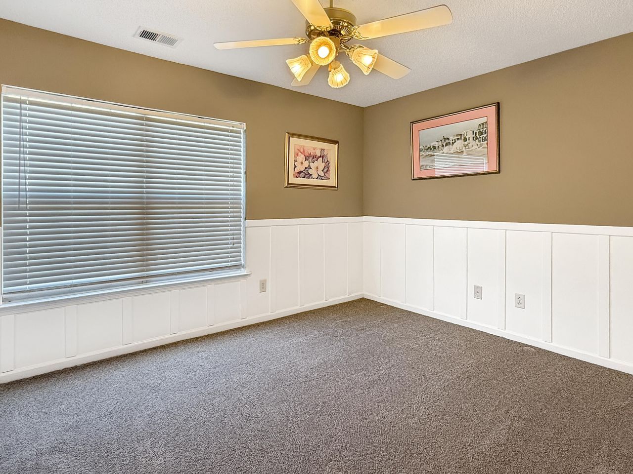 310 Cohen Circle Photo 17