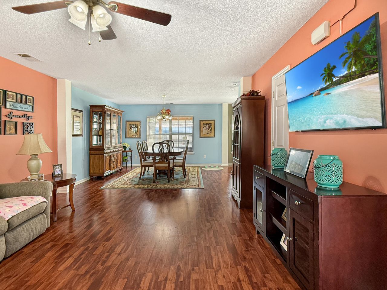 310 Cohen Circle Photo 4