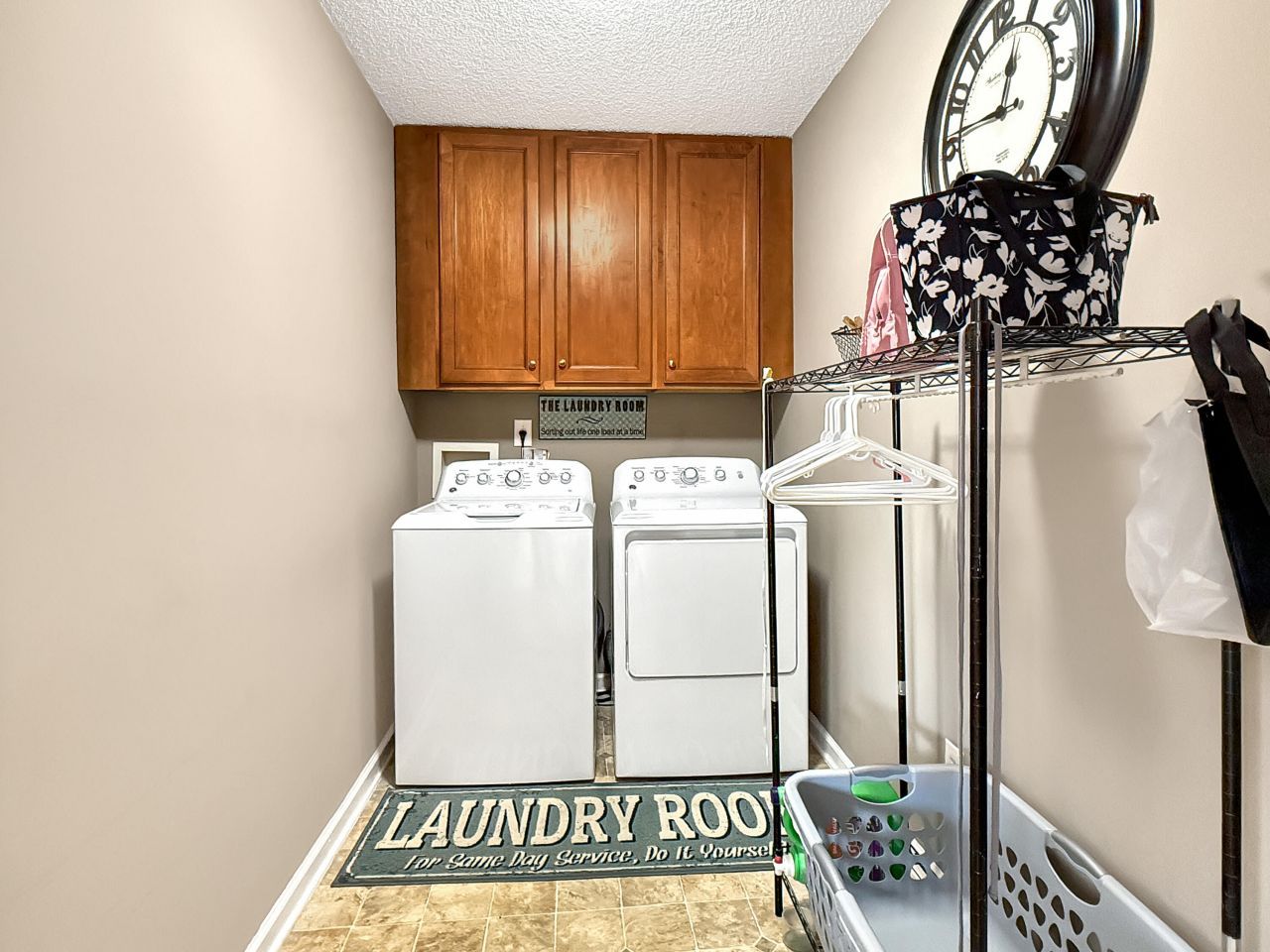 310 Cohen Circle Photo 9