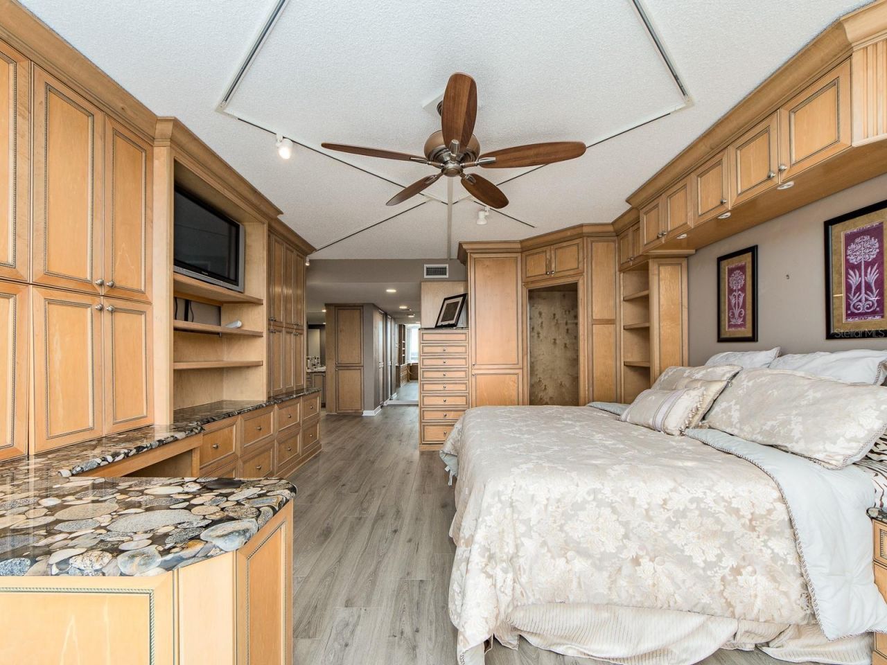 100 Pierce Street, Unit 1205, Clearwater, FL 33756 Photo