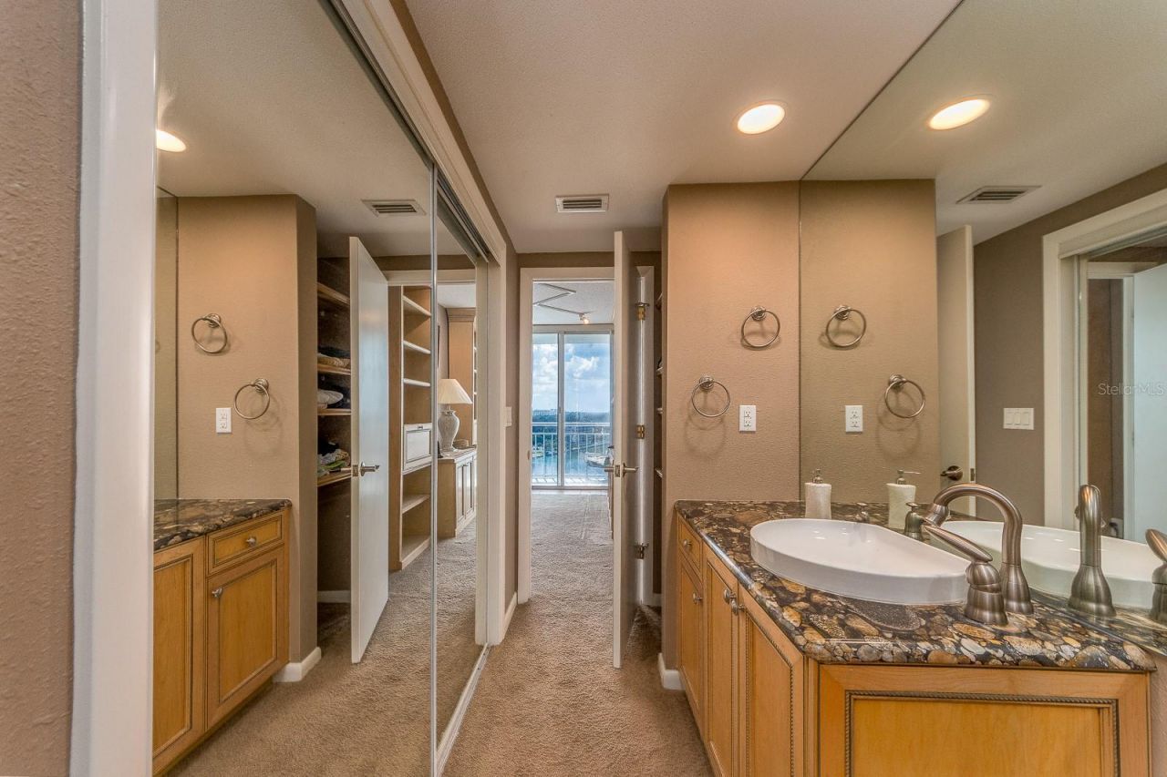 100 Pierce Street, Unit 1205, Clearwater, FL 33756 Photo