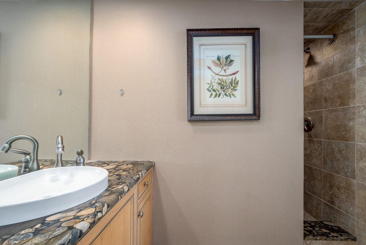 100 Pierce Street, Unit 1205, Clearwater, FL 33756 Photo