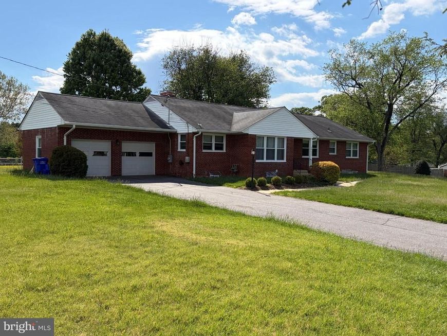 16632 Alden Avenue, Gaithersburg, MD 20877 Main Photo