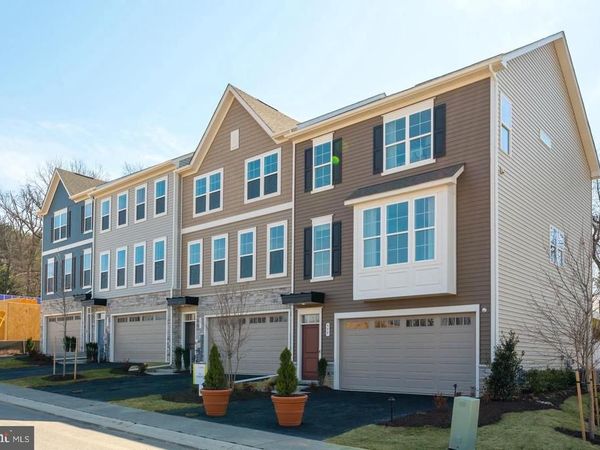 102 ARROWHEAD DRIVE, MILLERSVILLE, MD 21108