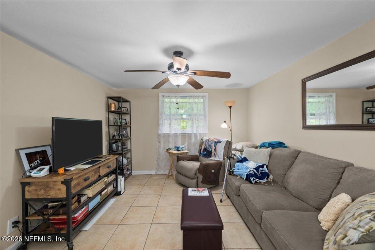 111 Holly Drive, Unit 1, Florahome, FL 32140 Photo