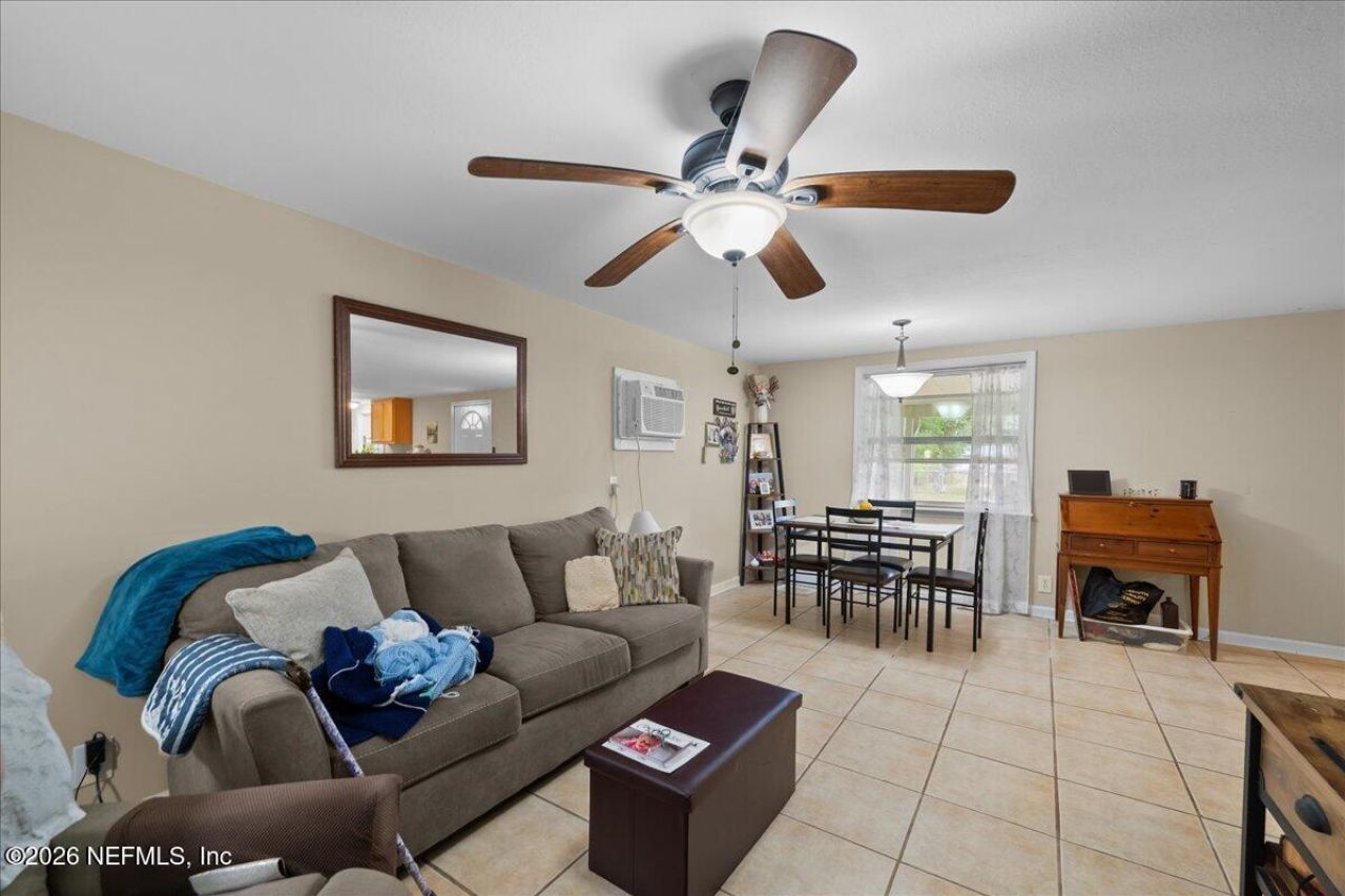 111 Holly Drive, Unit 1, Florahome, FL 32140 Photo