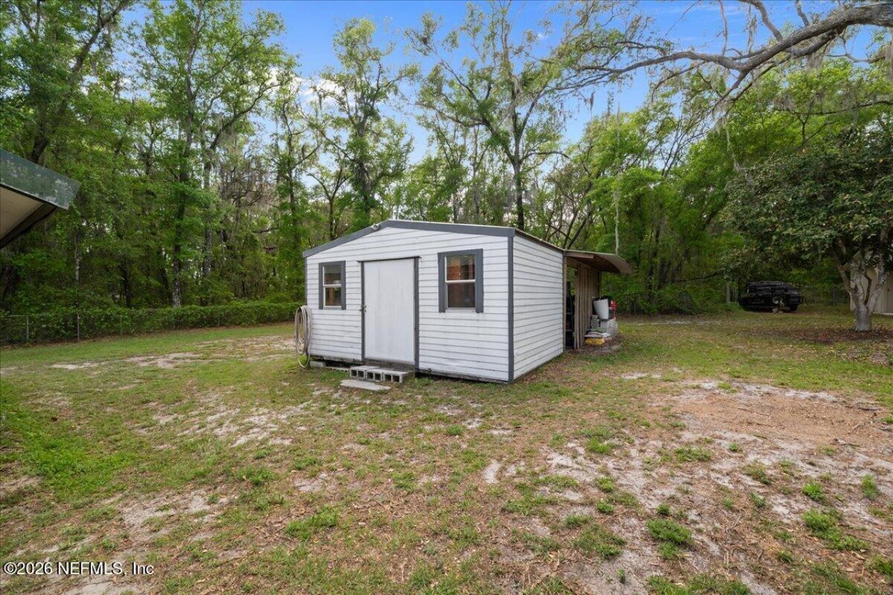 111 Holly Drive, Unit 1, Florahome, FL 32140 Photo