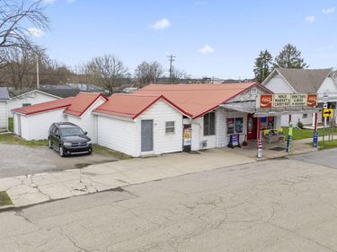 210 W 3rd Street, Waverly, OH 45690