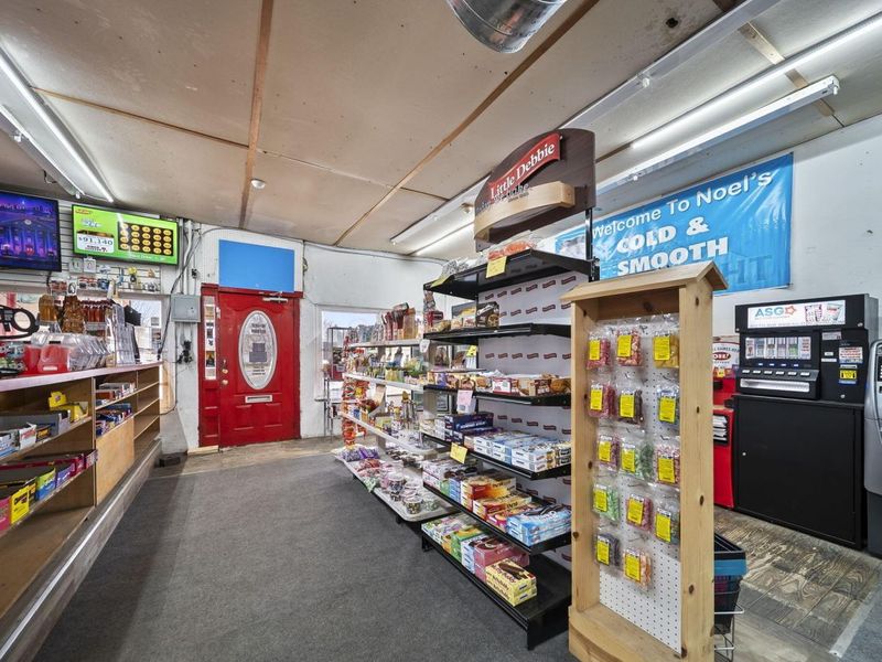 210 W 3rd Street, Waverly, OH 45690 Photo 12