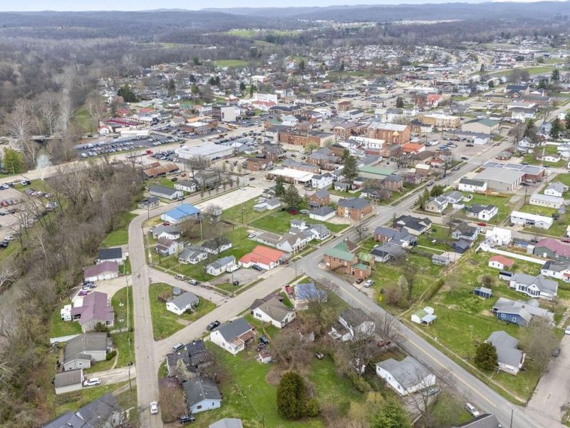 210 W 3rd Street, Waverly, OH 45690 Photo 19