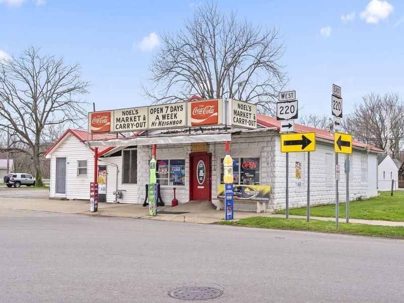 210 W 3rd Street, Waverly, OH 45690 Photo 5