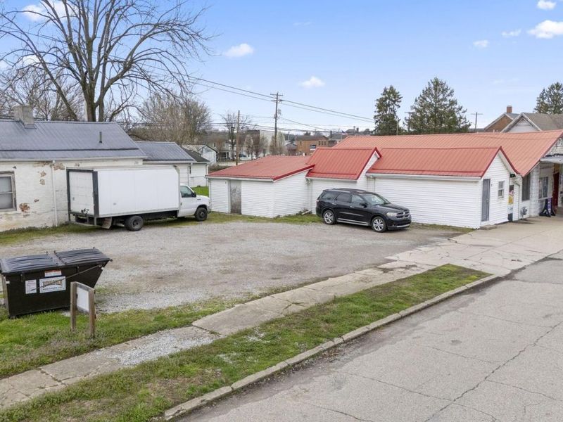 210 W 3rd Street, Waverly, OH 45690 Photo 7