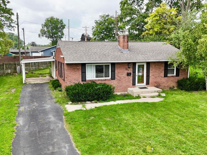 305 Danhurst Road, Columbus, OH 43228 Photo 1