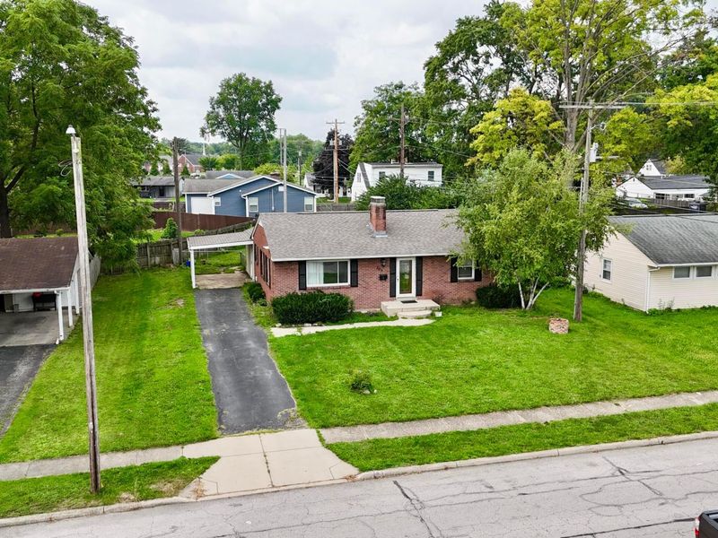 305 Danhurst Road, Columbus, OH 43228 Photo 2
