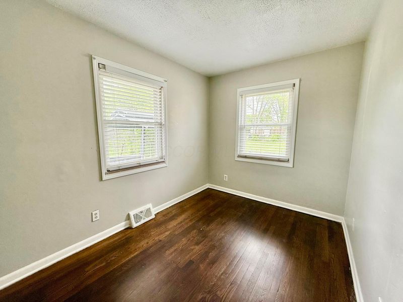305 Danhurst Road, Columbus, OH 43228 Photo 26
