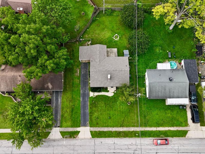 305 Danhurst Road, Columbus, OH 43228 Photo 3