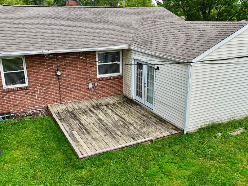 305 Danhurst Road, Columbus, OH 43228 Photo 36