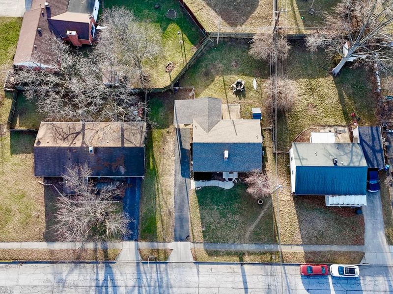 305 Danhurst Road, Columbus, OH 43228 Photo 4