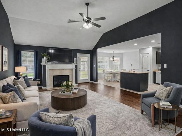 2065 Owl Wing Place, Nesbit, MS 38651